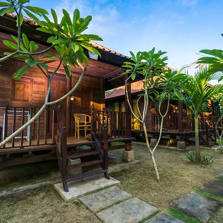 Lembongan Bagus Villa Exteriör bild